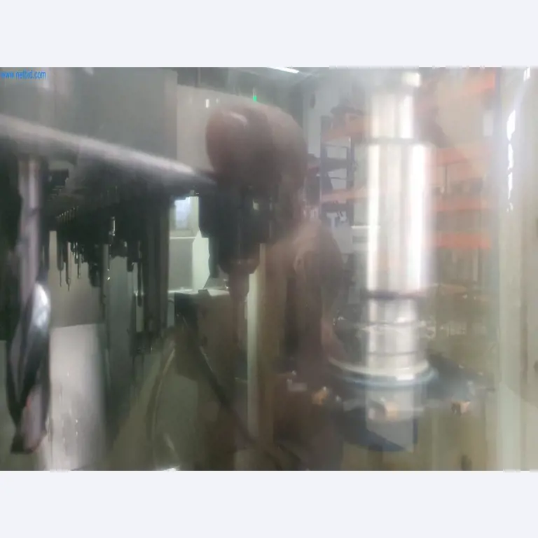 Máquinas para a produção de peças fresadas, torneadas e rectificadas-5