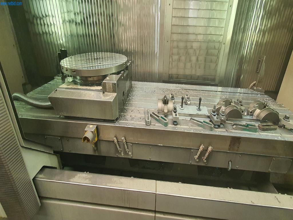 Máquinas para la producción de piezas fresadas, torneadas y rectificadas-10