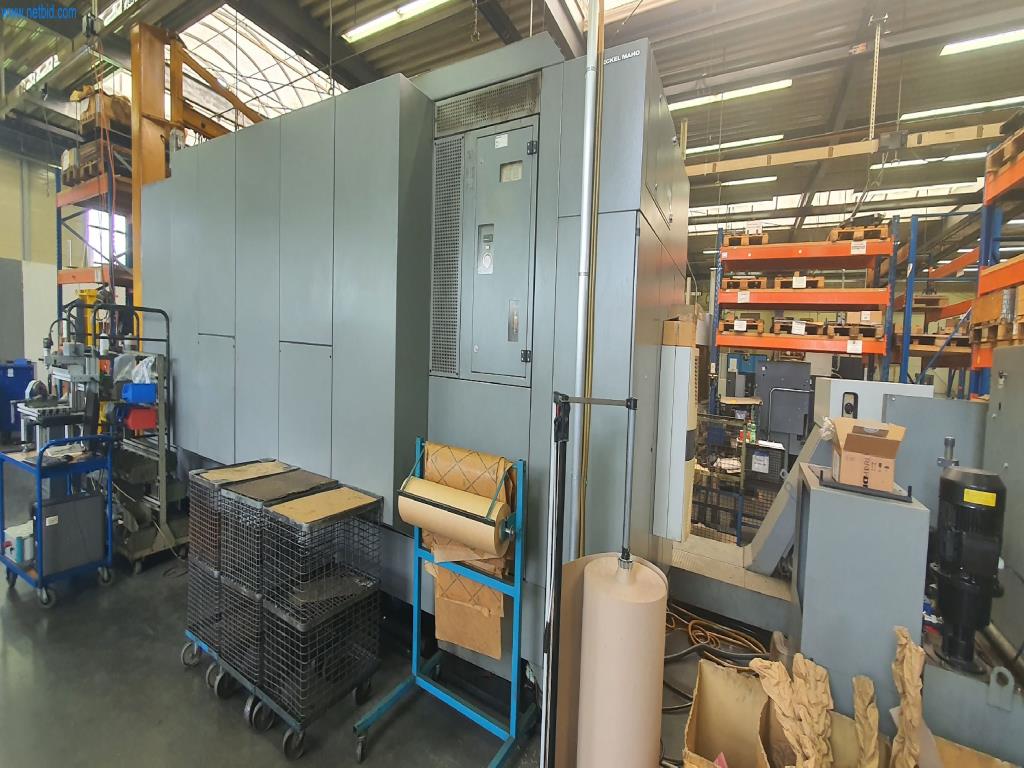 Máquinas para la producción de piezas fresadas, torneadas y rectificadas-12