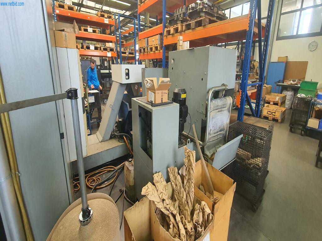 Máquinas para la producción de piezas fresadas, torneadas y rectificadas-13