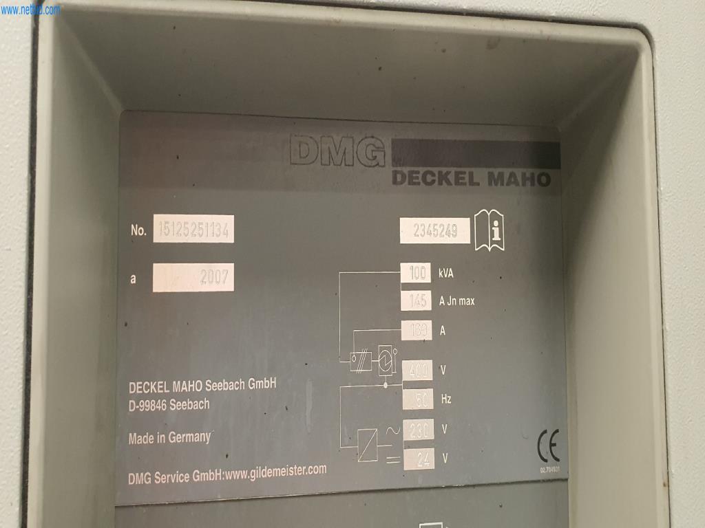 Máquinas para la producción de piezas fresadas, torneadas y rectificadas-17