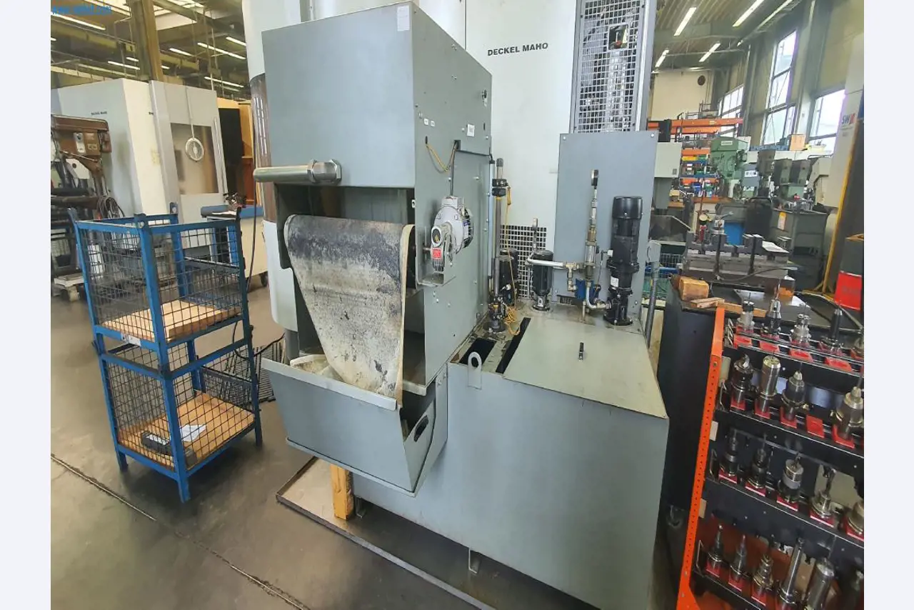 Machines pour la fabrication de pièces de fraisage, de tournage et de rectification-10