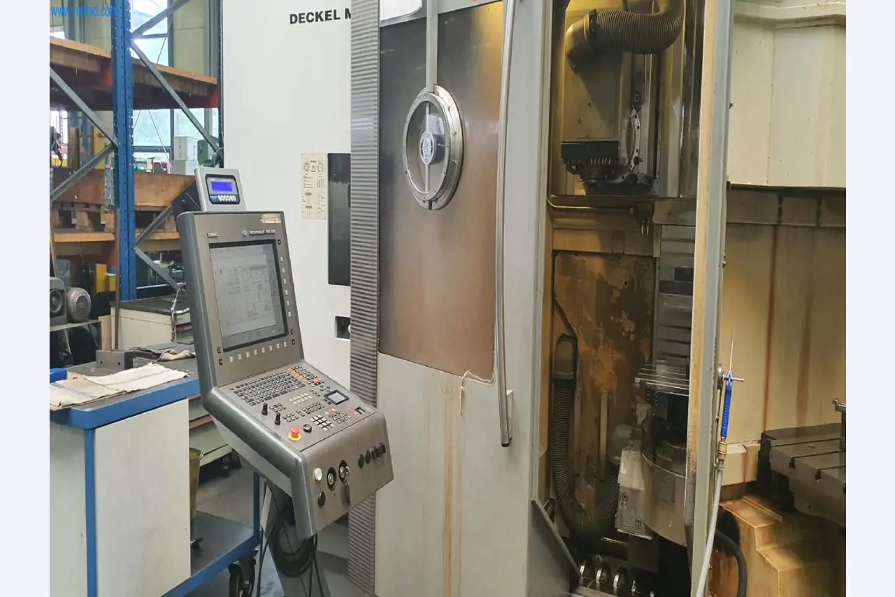 Machines pour la fabrication de pièces de fraisage, de tournage et de rectification-11