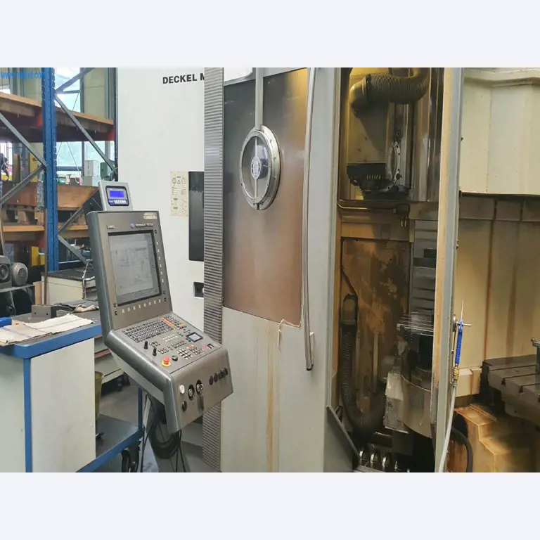 Machines pour la fabrication de pièces de fraisage, de tournage et de rectification-11