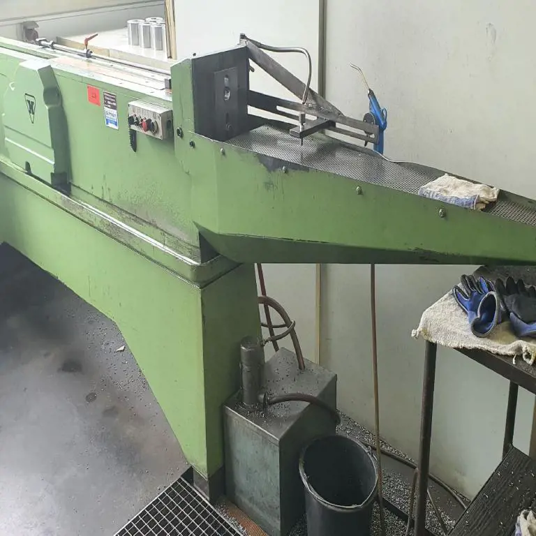 Brootse machine Henning R1200