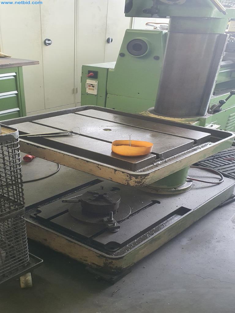 Máquinas para la producción de piezas fresadas, torneadas y rectificadas-3