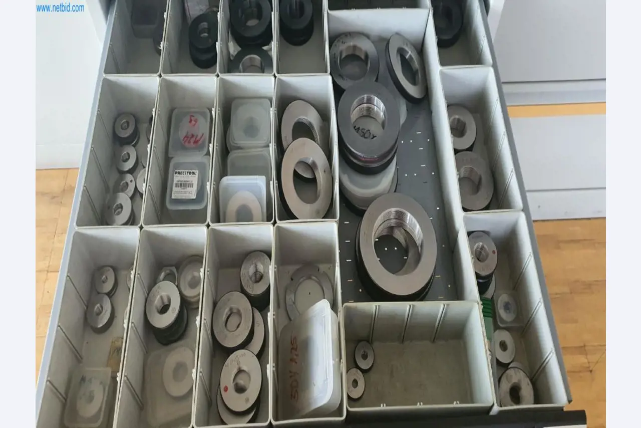 Stroji za proizvodnjo rezkanih, struženih in brušenih delov-10