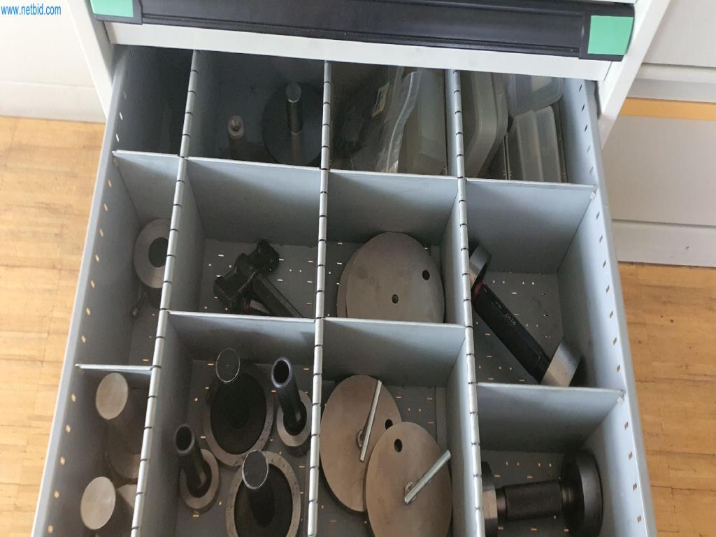 Maszyny do produkcji części frezowanych, toczonych i szlifowanych-12