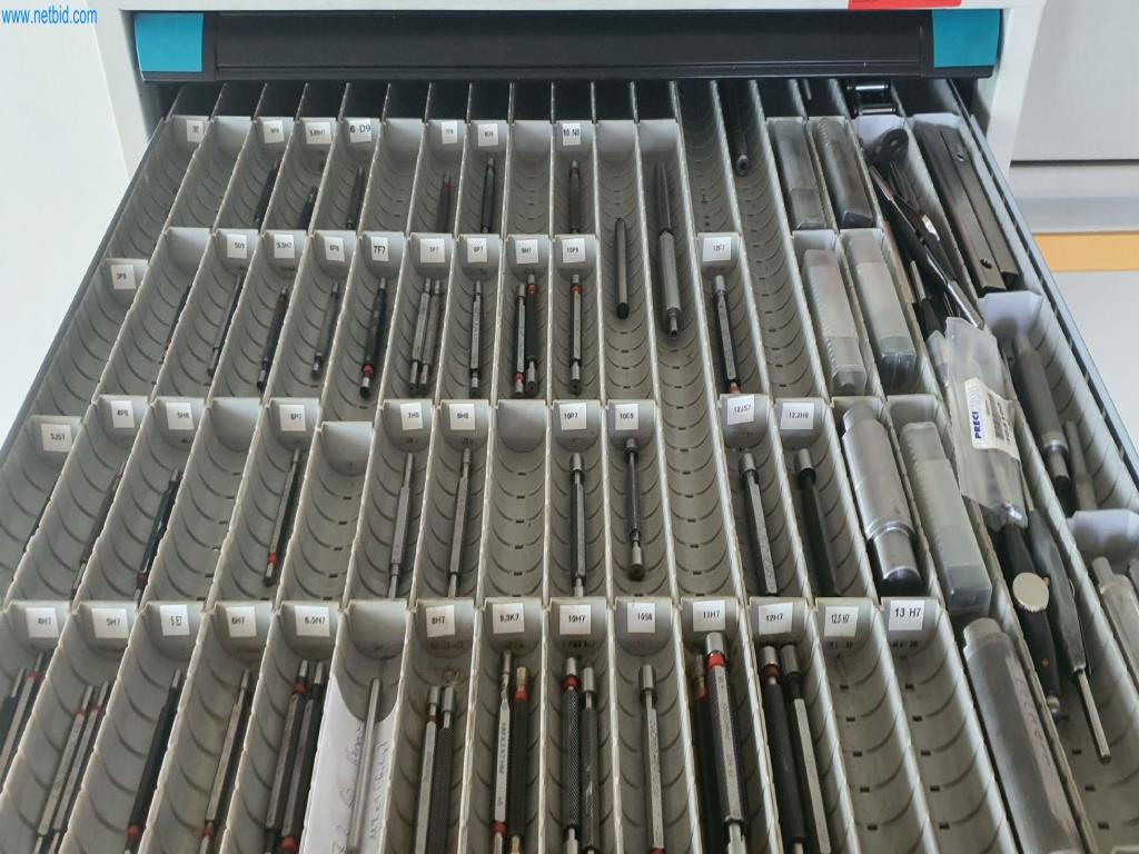 Maszyny do produkcji części frezowanych, toczonych i szlifowanych-3