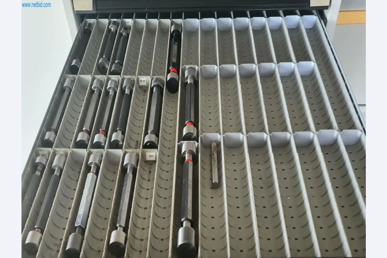 Stroji za proizvodnjo rezkanih, struženih in brušenih delov-5