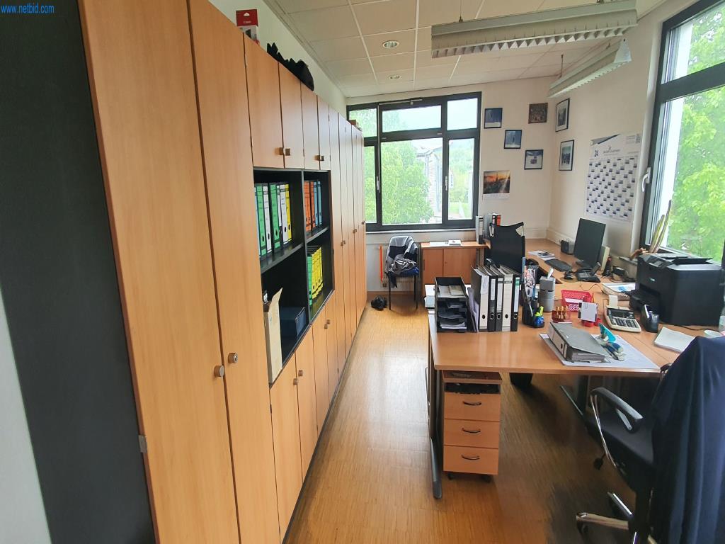 Máquinas para la producción de piezas fresadas, torneadas y rectificadas-1