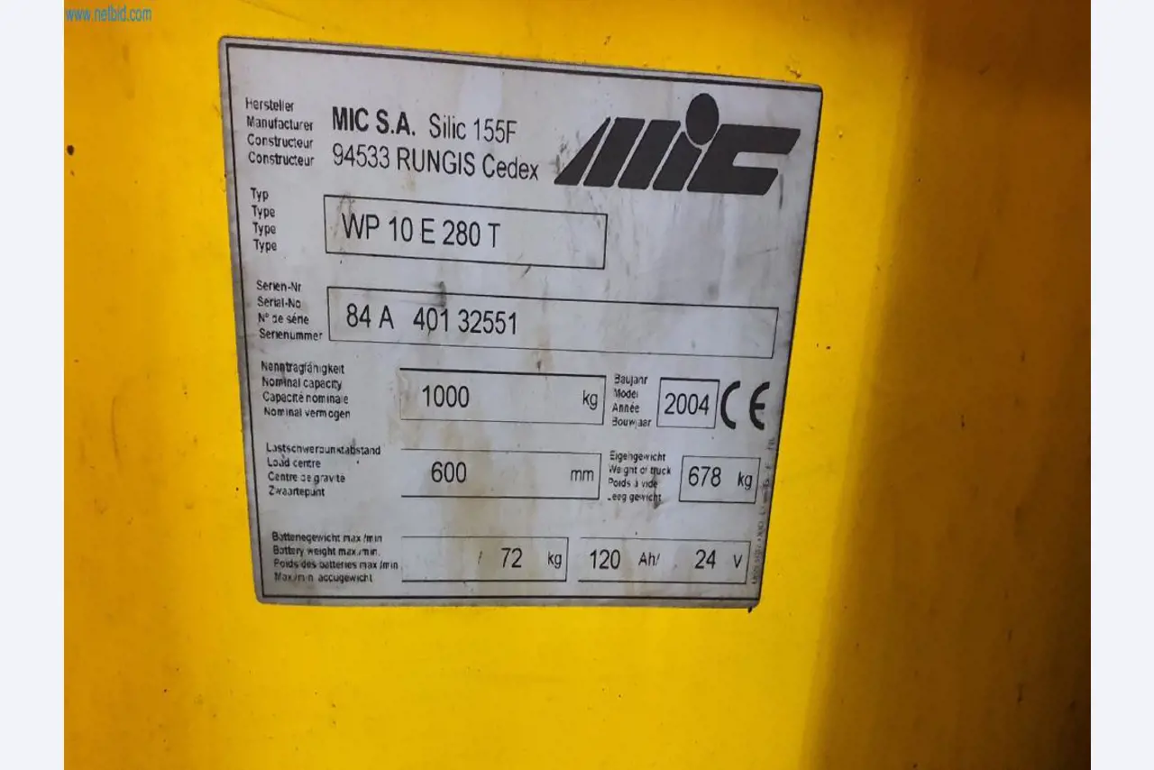 Máquinas para a produção de peças fresadas, torneadas e rectificadas-3