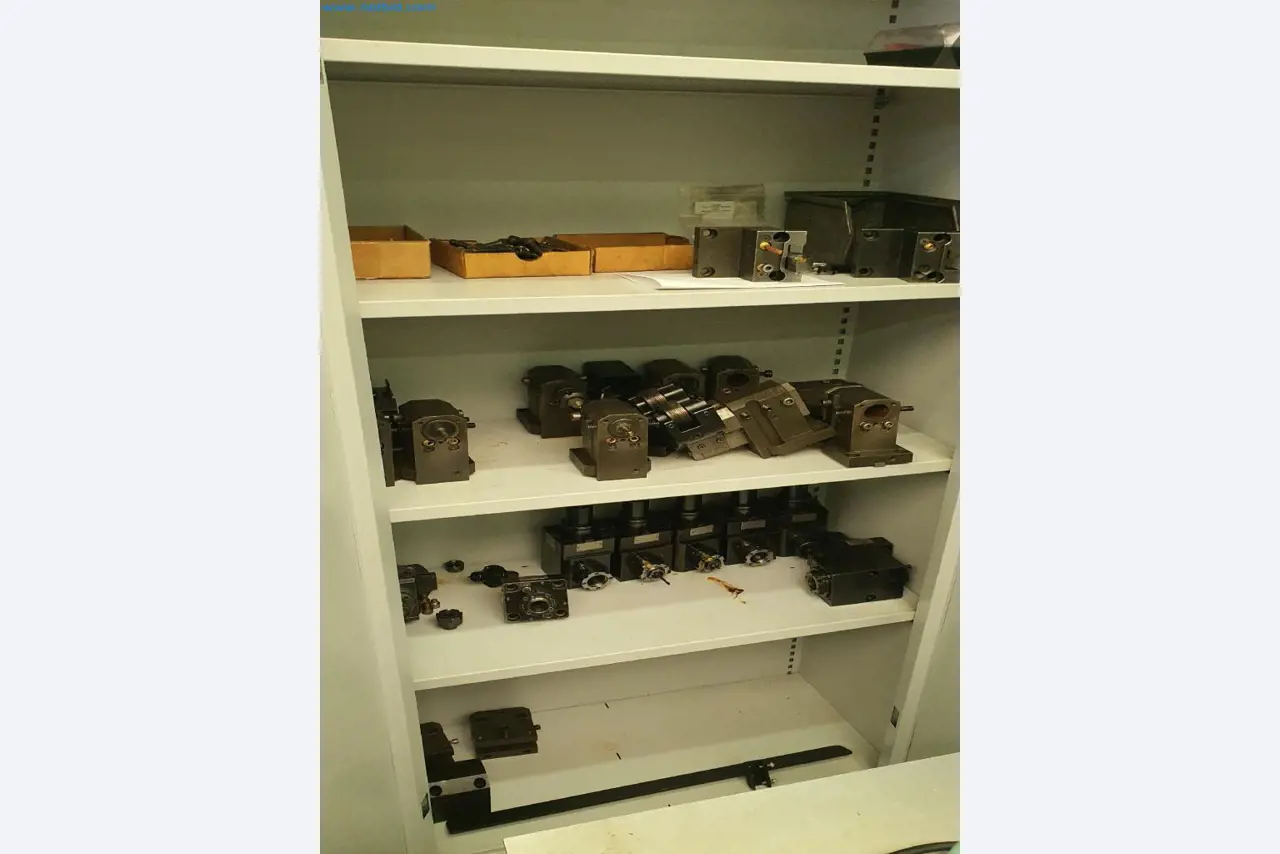 Máquinas para a produção de peças fresadas, torneadas e rectificadas-1