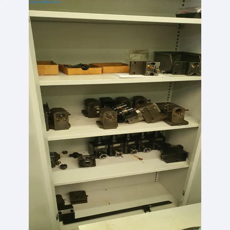 Máquinas para a produção de peças fresadas, torneadas e rectificadas-1