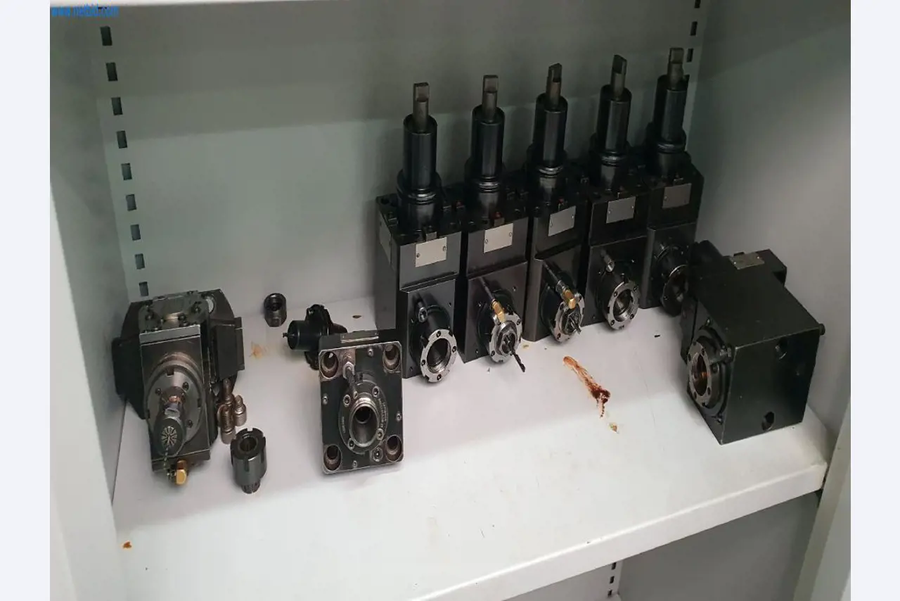 Máquinas para a produção de peças fresadas, torneadas e rectificadas-4