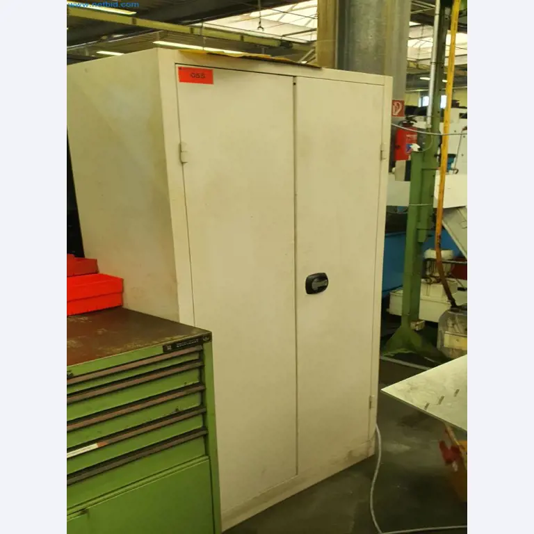 Stroje na výrobu frézovaných, soustružených a broušených dílů-1