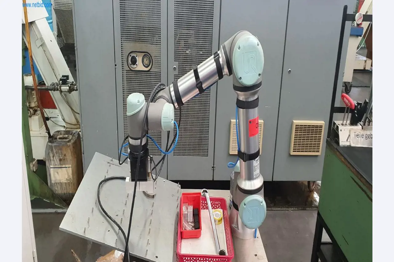 Máquinas para a produção de peças fresadas, torneadas e rectificadas-2