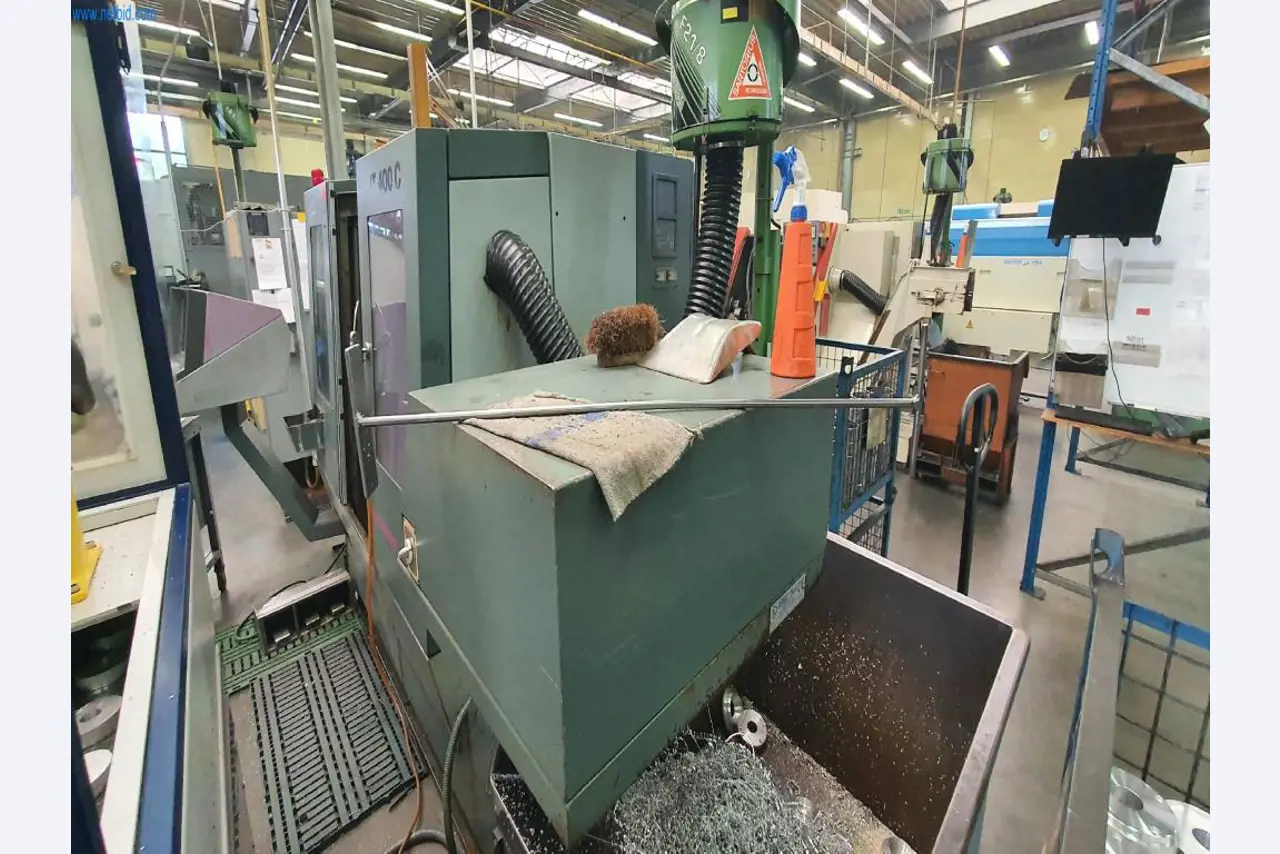 Machines pour la fabrication de pièces de fraisage, de tournage et de rectification-4