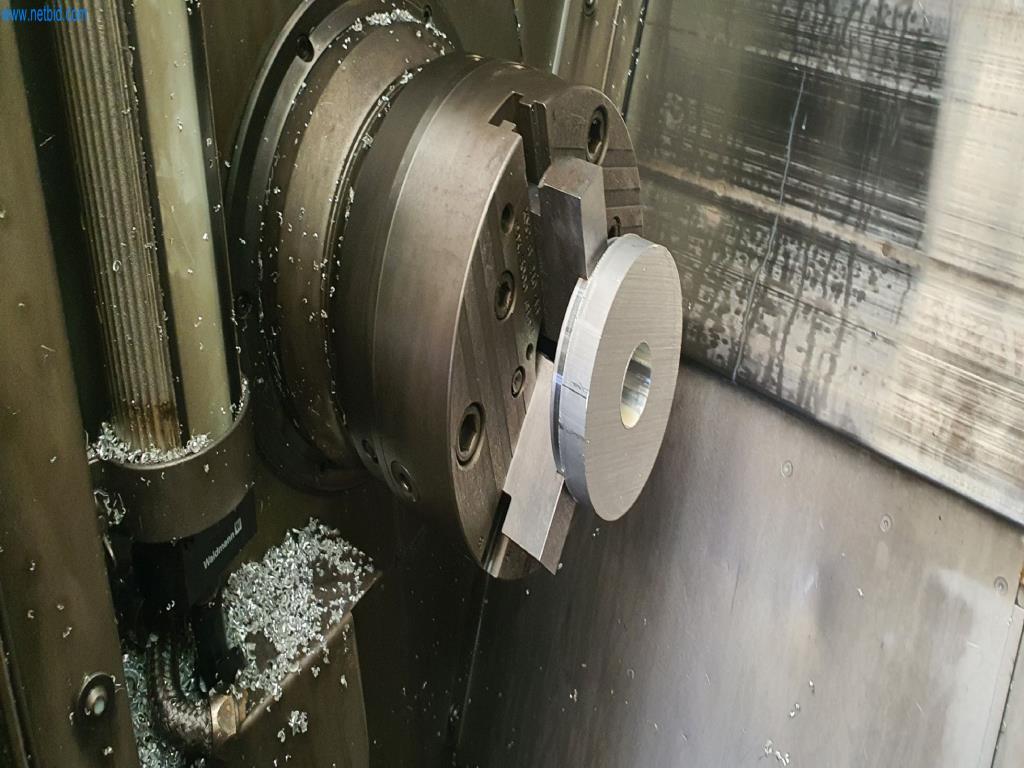 Maschinen zur Herstellung von Fräs-, Dreh- und Schleifteilen-6