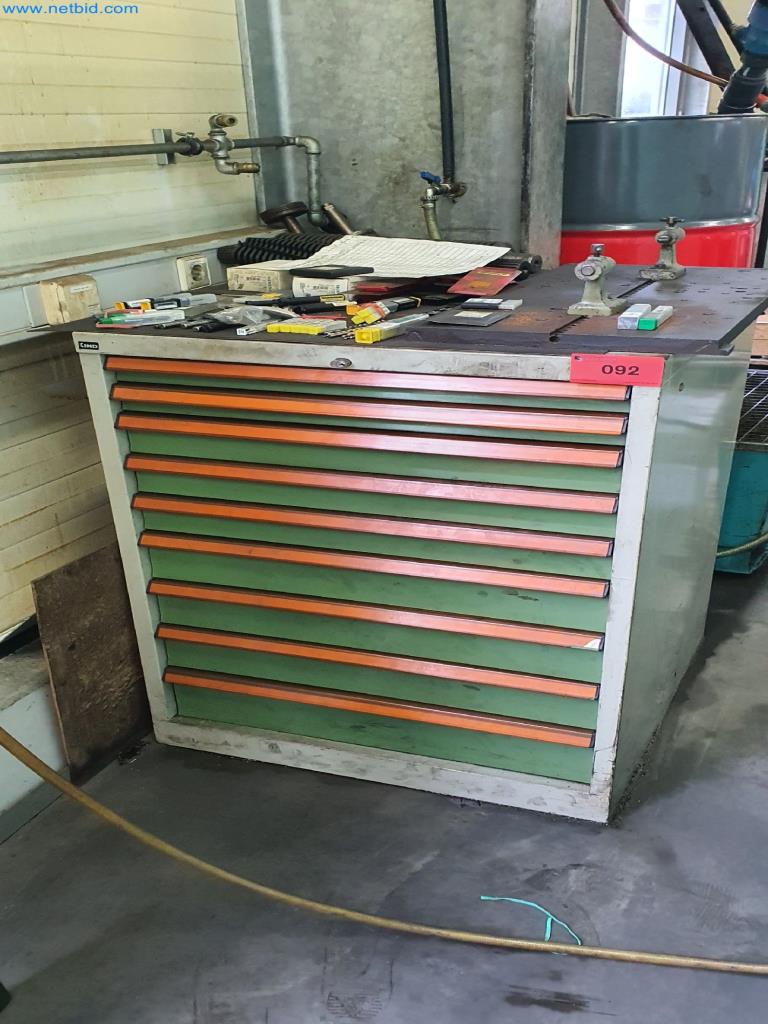 Maszyny do produkcji części frezowanych, toczonych i szlifowanych-1