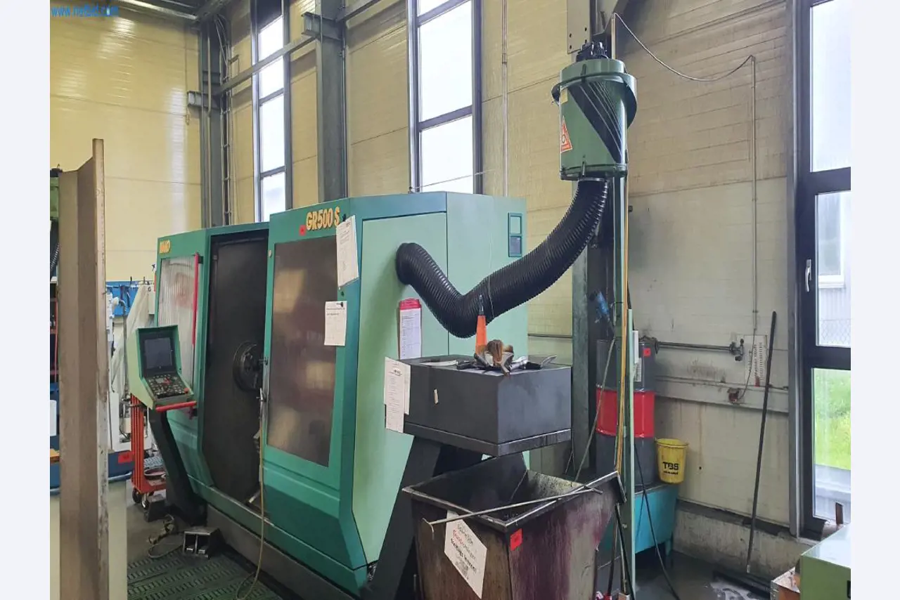 Máquinas para a produção de peças fresadas, torneadas e rectificadas-1