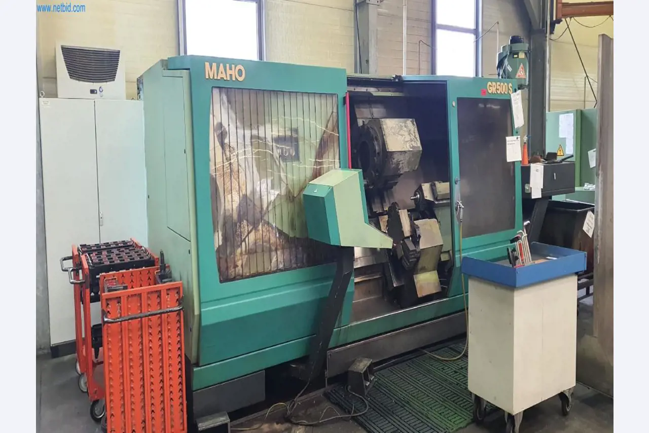 Máquinas para a produção de peças fresadas, torneadas e rectificadas-2