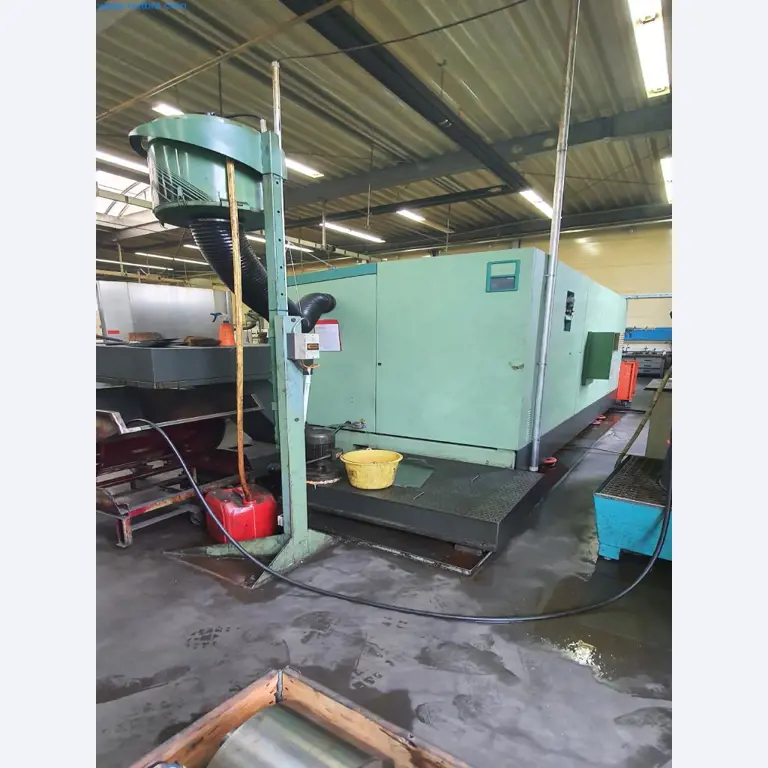 Máquinas para a produção de peças fresadas, torneadas e rectificadas-9