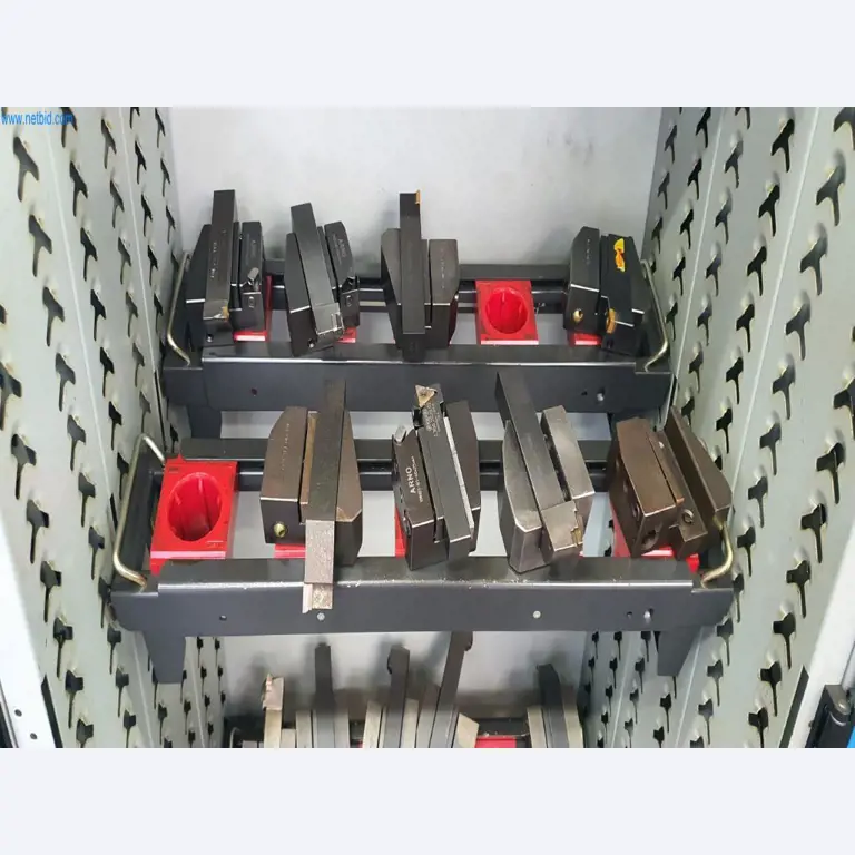 Máquinas para a produção de peças fresadas, torneadas e rectificadas-3