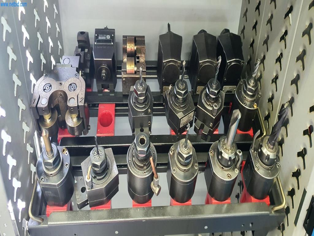 Maszyny do produkcji części frezowanych, toczonych i szlifowanych-3