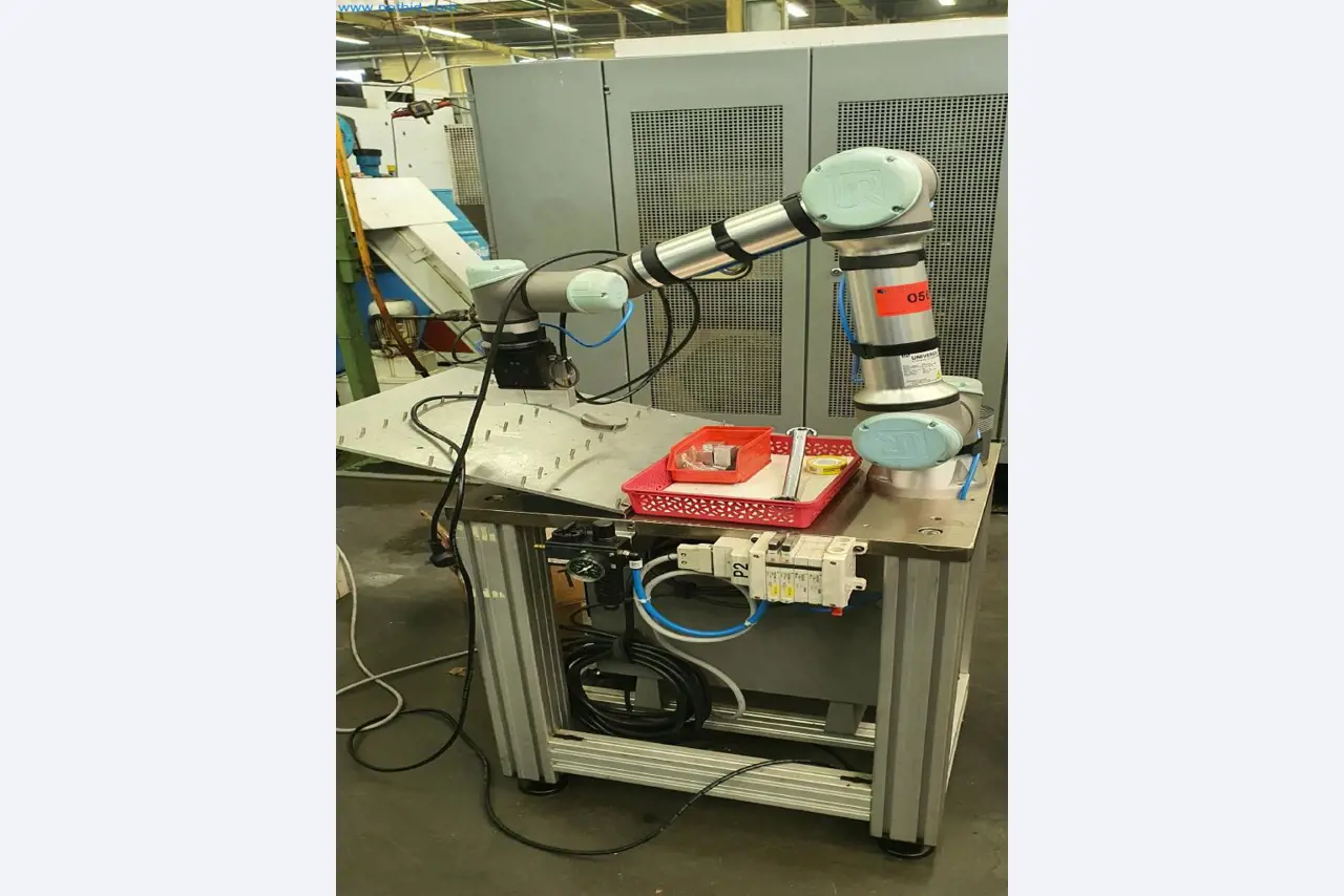 Máquinas para a produção de peças fresadas, torneadas e rectificadas-7