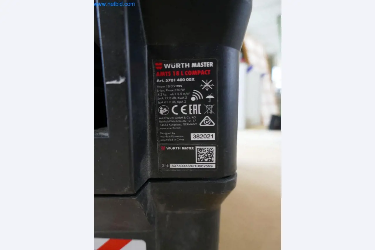 Stroje, pozemky, budovy a zařízení a zásoby ze segmentu truhlářství/nábytkářství.-2