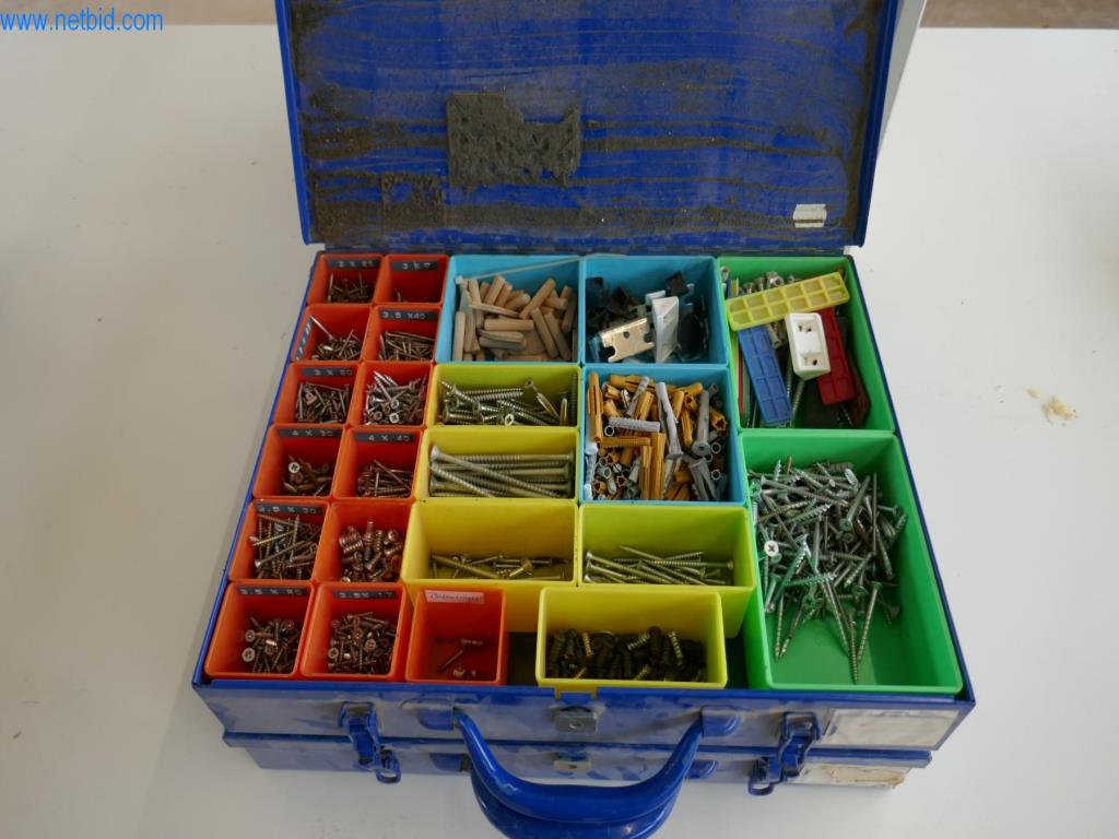 Maquinaria, inmovilizado material y existencias del segmento de construcción de carpintería/muebles-3