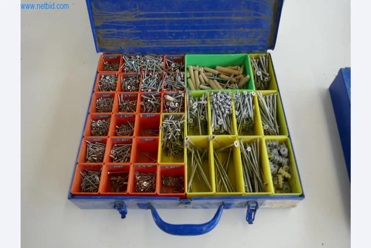 Maquinaria, inmovilizado material y existencias del segmento de construcción de carpintería/muebles-4