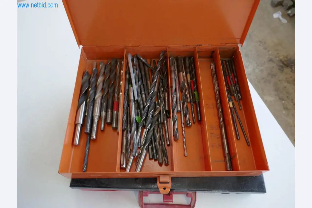 Maquinaria, inmovilizado material y existencias del segmento de construcción de carpintería/muebles-6