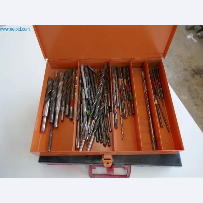 Maquinaria, inmovilizado material y existencias del segmento de construcción de carpintería/muebles-6