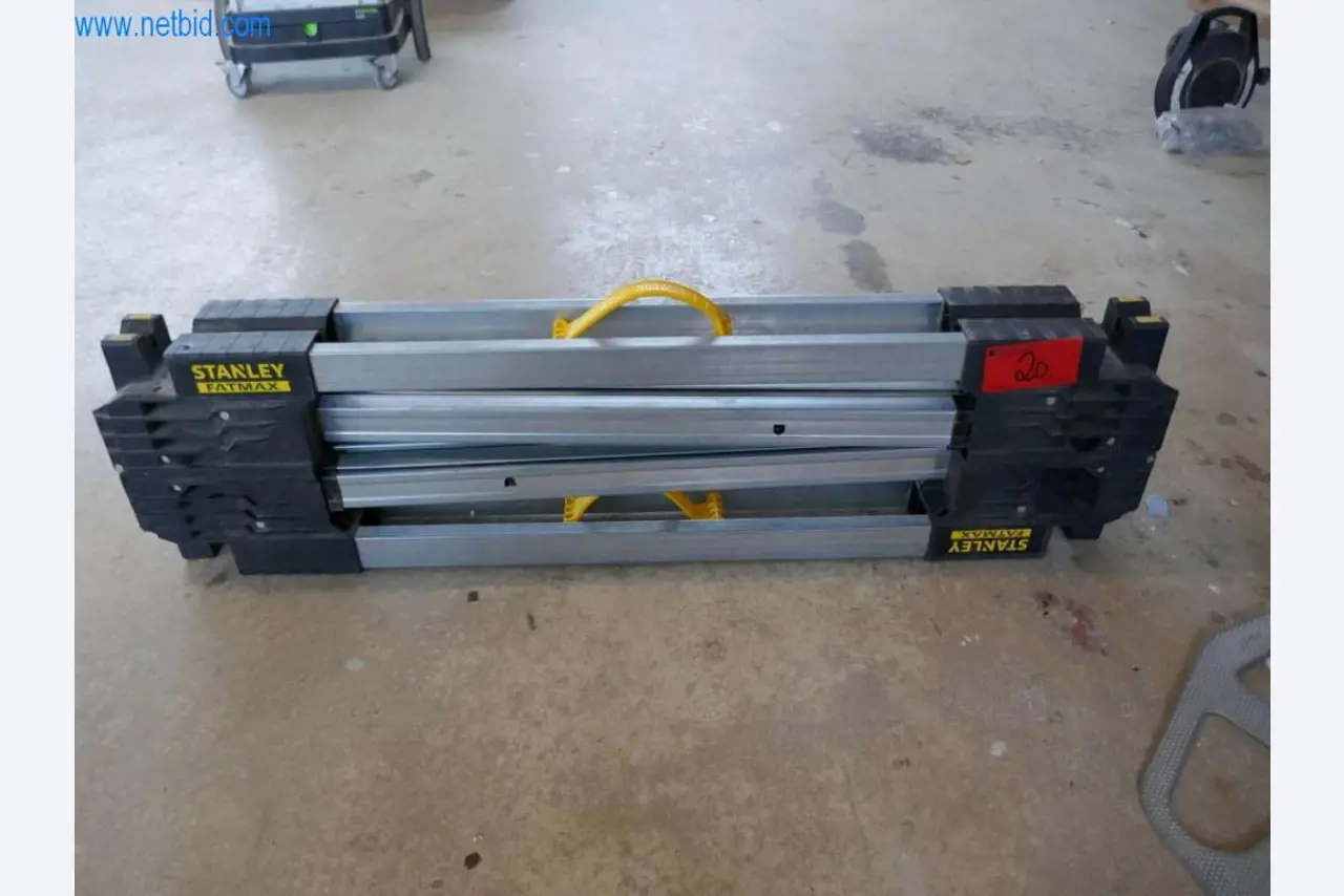 Maschinen, BGA und Warenvorräte aus dem Bereich Schreinerei/-Möbelbau -1