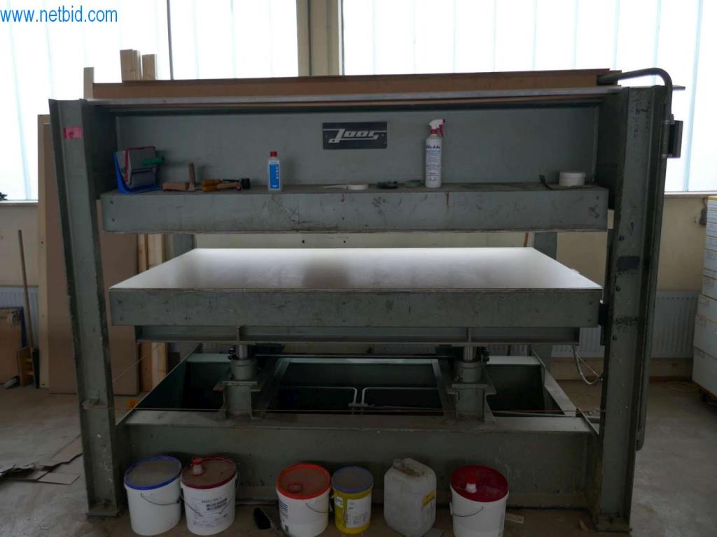 Stroji, nepremičnine, naprave in oprema ter zaloge iz segmenta izdelave mizarskih izdelkov in pohištva-1