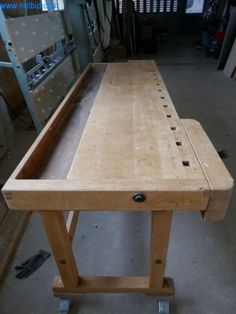 Stroje, pozemky, budovy a zařízení a zásoby ze segmentu truhlářství/nábytkářství.-1