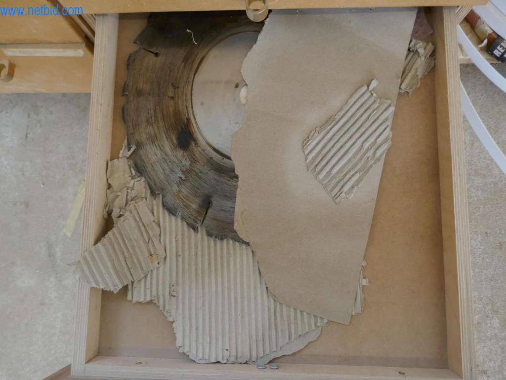 Maquinaria, inmovilizado material y existencias del segmento de construcción de carpintería/muebles-11