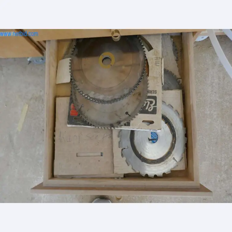 Maschinen, BGA und Warenvorräte aus dem Bereich Schreinerei/-Möbelbau -14