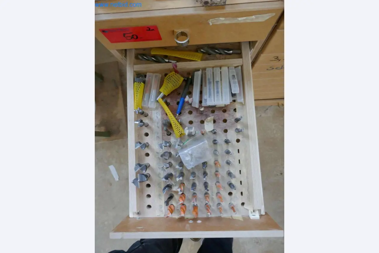 Maschinen, BGA und Warenvorräte aus dem Bereich Schreinerei/-Möbelbau -19