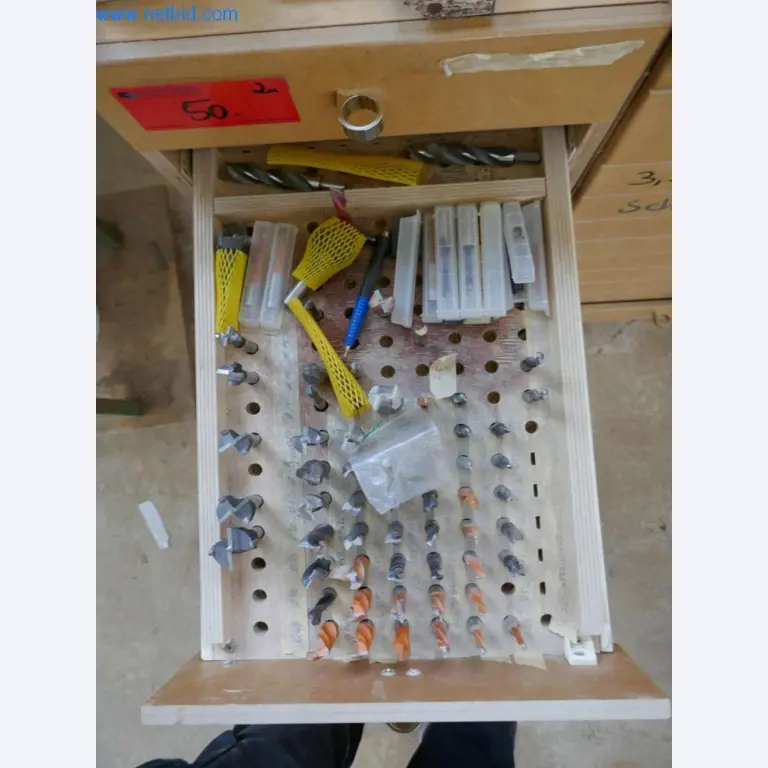Maschinen, BGA und Warenvorräte aus dem Bereich Schreinerei/-Möbelbau -19
