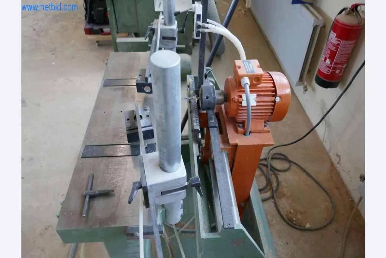 Maschinen, BGA und Warenvorräte aus dem Bereich Schreinerei/-Möbelbau -2