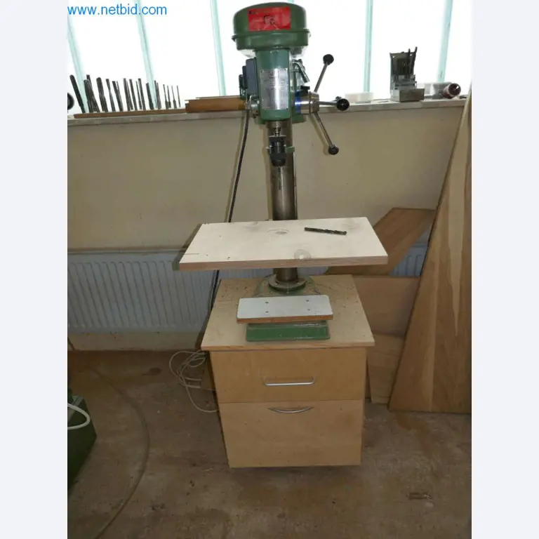 Maquinaria, inmovilizado material y existencias del segmento de construcción de carpintería/muebles-1