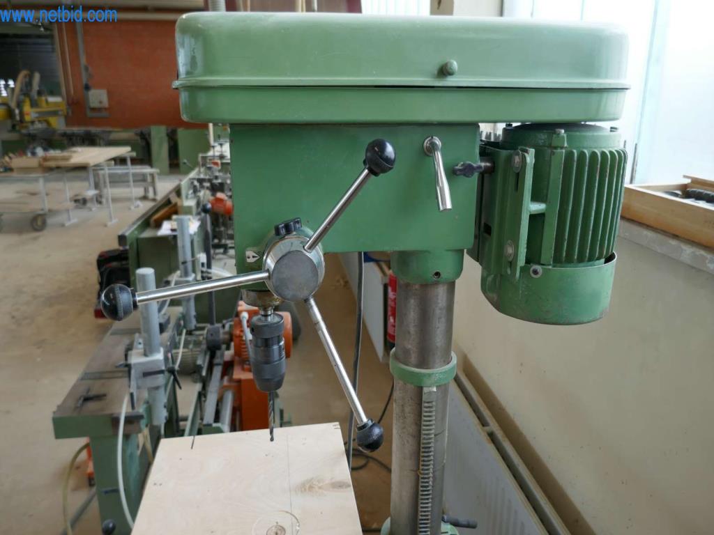 Maquinaria, inmovilizado material y existencias del segmento de construcción de carpintería/muebles-2