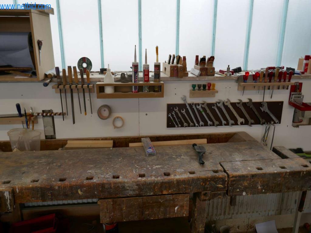 Maquinaria, inmovilizado material y existencias del segmento de construcción de carpintería/muebles-3