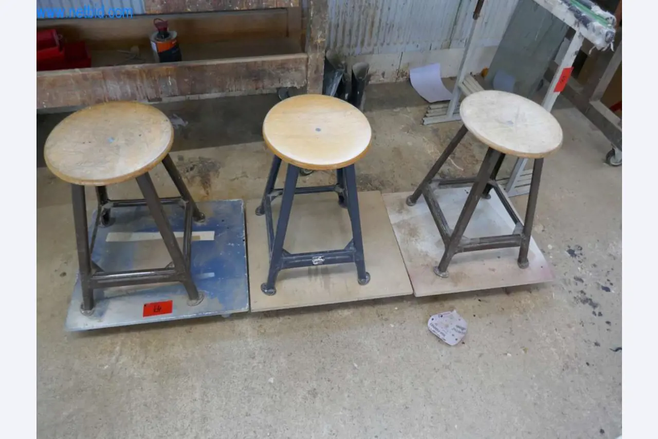 Stroje, pozemky, budovy a zařízení a zásoby ze segmentu truhlářství/nábytkářství.-5