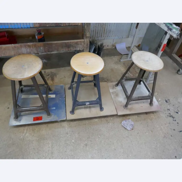 Stroje, pozemky, budovy a zařízení a zásoby ze segmentu truhlářství/nábytkářství.-5