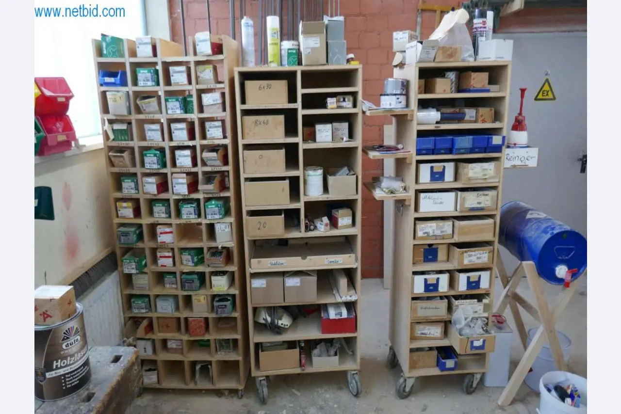 Maschinen, BGA und Warenvorräte aus dem Bereich Schreinerei/-Möbelbau -1