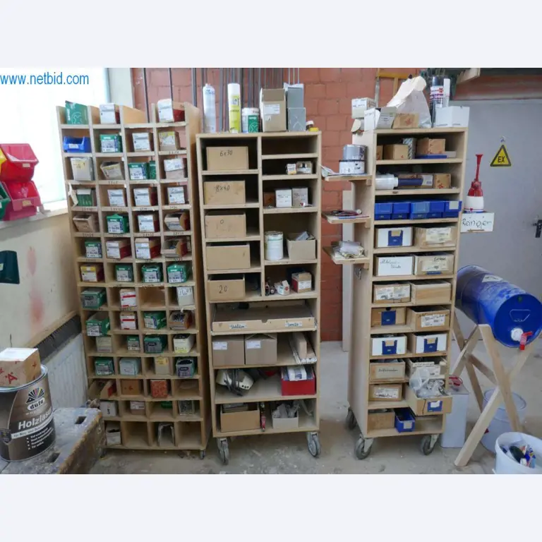 Maschinen, BGA und Warenvorräte aus dem Bereich Schreinerei/-Möbelbau -1